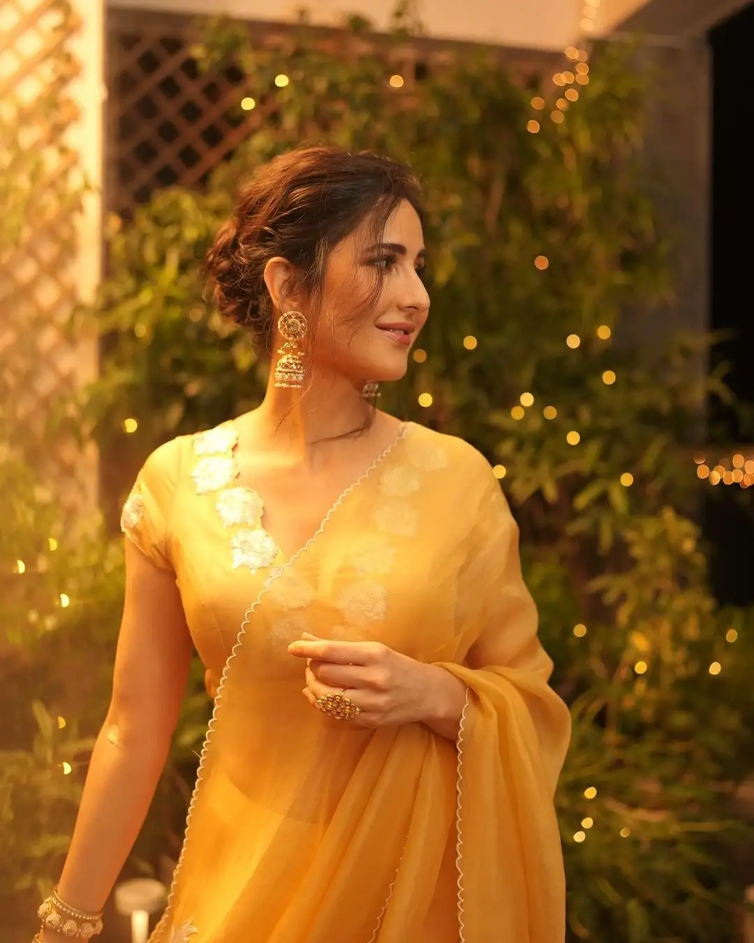 Beautiful Indian Actress Katrina Kaif in Yellow Saree